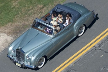 Những "cực phẩm" trong bộ sưu tập xe của người nổi tiếng