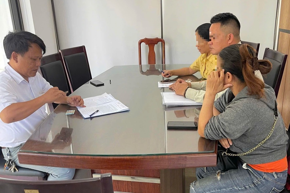 Chủ quán ăn vặt chặt chém du khách ở Đà Nẵng thừa nhận vi phạm - 1 Chủ quán ăn vặt chặt chém du khách ở Đà Nẵng thừa nhận vi phạm - 1