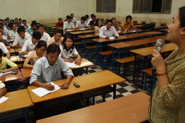 Các trường đào tạo tại chức lên tiếng