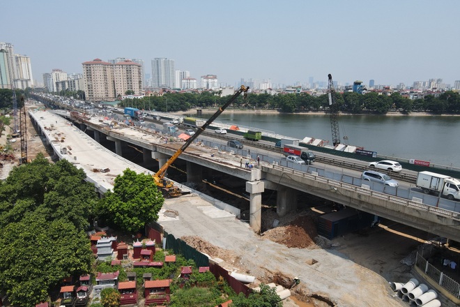 Hình ảnh công trình cầu vượt hồ trị giá 340 tỷ đồng sắp hoàn thành ở Hà Nội - 3 Hình ảnh công trình cầu vượt hồ trị giá 340 tỷ đồng sắp hoàn thành ở Hà Nội - 3