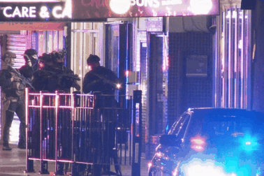 Xả súng ở Australia, nghi phạm bắn 100 phát đạn