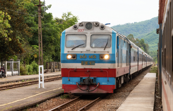 Ngành đường sắt chạy thêm 6 chuyến tàu từ TP.HCM về Phan Thiết, Quảng Ngãi, Vinh dịp Tết Quý Mão 2023.