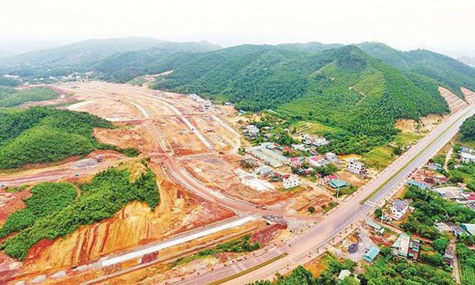 Vân Đồn: Cấm cán bộ buôn bán, môi giới và tiếp tay cho đầu cơ đất đai - 1 Vân Đồn: Cấm cán bộ buôn bán, môi giới và tiếp tay cho đầu cơ đất đai - 1