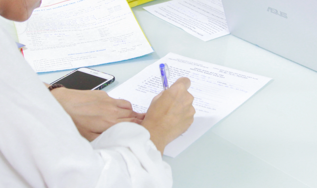 Tỷ lệ học sinh khá giỏi cao chót vót, đại học né tuyển sinh học bạ - 2 Tỷ lệ học sinh khá giỏi cao chót vót, đại học né tuyển sinh học bạ - 2