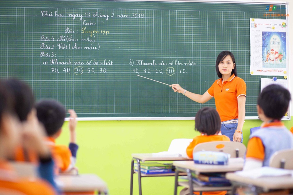 Hà Nội: Trường tư đồng loạt tuyển sinh lớp 1, có trường giảm chỉ tiêu - 1 Hà Nội: Trường tư đồng loạt tuyển sinh lớp 1, có trường giảm chỉ tiêu - 1