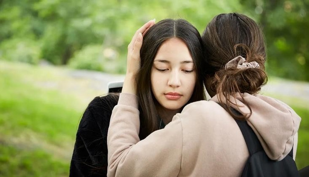 Câu nói của con ở tuổi dậy thì khiến bất cứ người mẹ nào cũng tổn thương - 1 Câu nói của con ở tuổi dậy thì khiến bất cứ người mẹ nào cũng tổn thương - 1