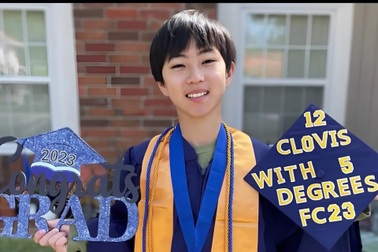 Cậu bé 12 tuổi lập kỷ lục khi có 5 bằng cao đẳng tại Mỹ