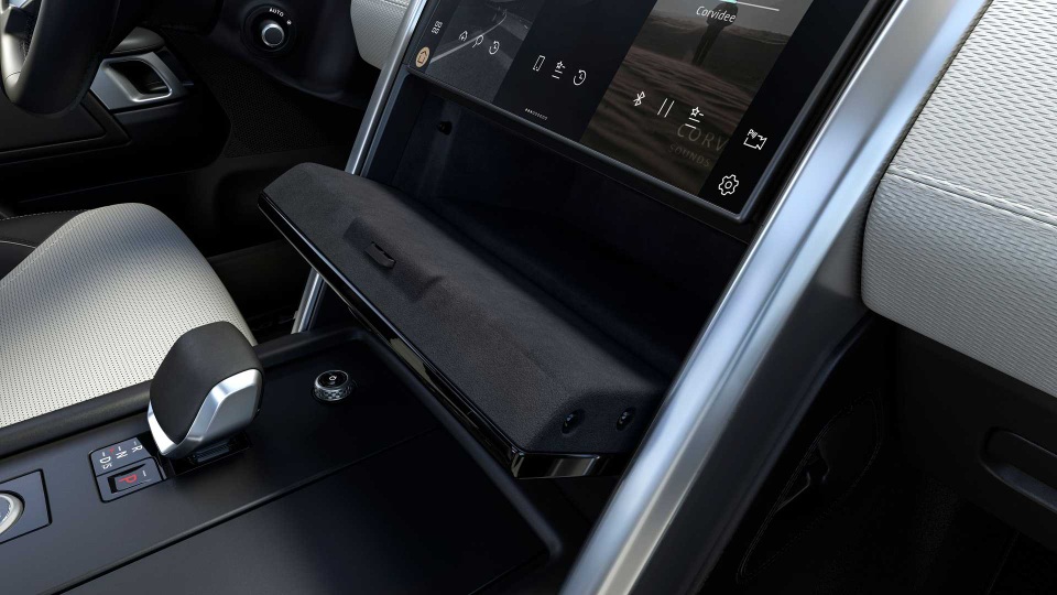 Land Rover Discovery 2021 - động cơ mới, diện mạo mới - 17