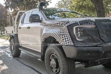 Hình ảnh và thông tin đầu tiên về Ford Ranger Super Duty: Sức kéo ấn tượng