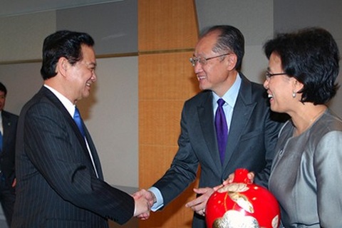 Thủ tướng Nguyễn Tấn Dũng tiếp lãnh đạo IMF và WB