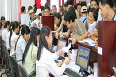 NĐT nước ngoài thu lợi nhuận và chờ