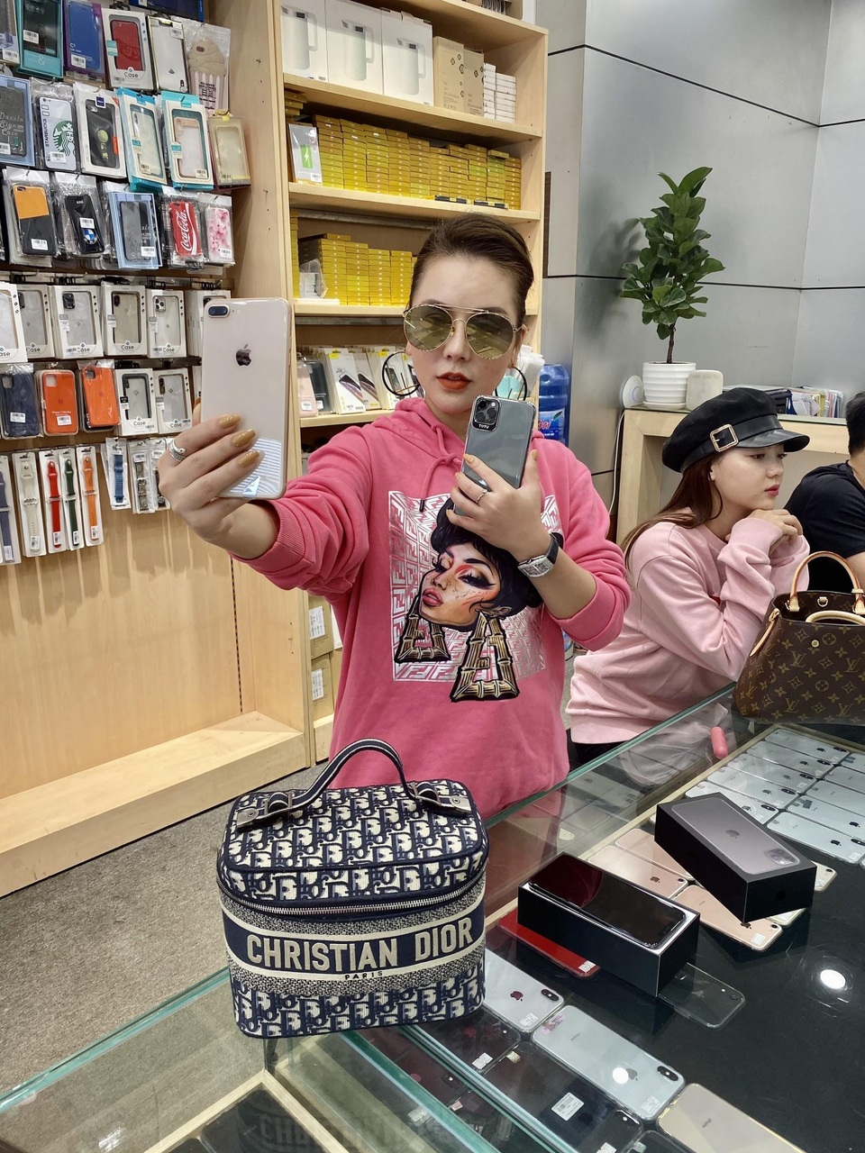 Việt Trung Mobile chia sẻ 5 dấu hiệu nhận biết điện thoại nhiễm virus - 1 Việt Trung Mobile chia sẻ 5 dấu hiệu nhận biết điện thoại nhiễm virus - 1