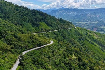 Quảng Ngãi trình Thủ tướng việc doanh nghiệp muốn đầu tư làm đường cao tốc