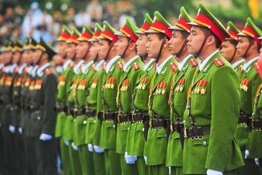 Cán bộ, chiến sĩ công an có các vết xăm trổ trên da sẽ bị kỷ luật