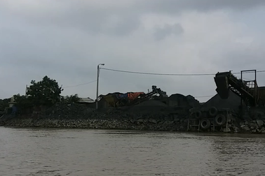 Dừng toàn bộ các dự án tận thu than, cát, sét tại thị xã Đông Triều