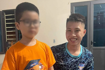 Trung sĩ công an lao xuống kênh vớt, thổi ngạt cứu bé 9 tuổi bị đuối nước