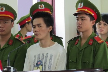 Xét xử vụ phạm nhân giới thiệu giang hồ “xử lý” chồng cũ