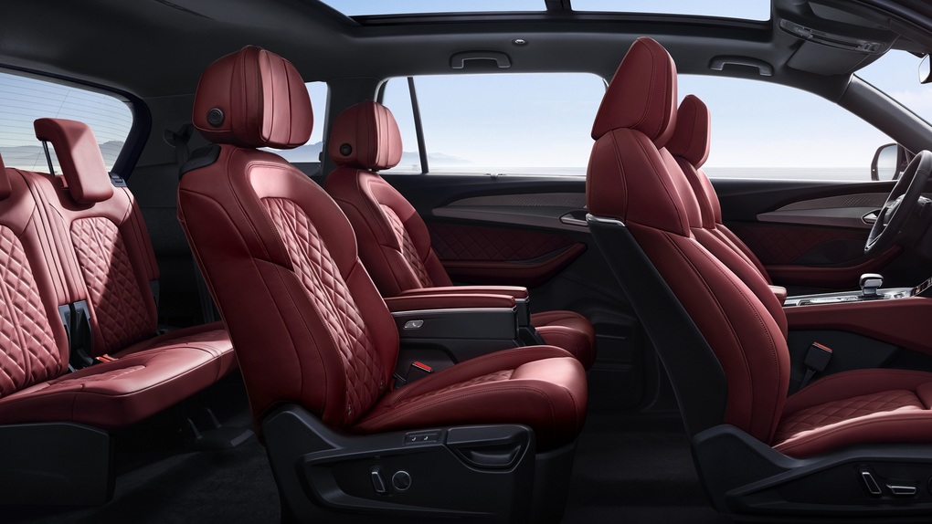 Audi Q6 mới ra mắt, kích thước lớn hơn Q7 - 7 Audi Q6 mới ra mắt, kích thước lớn hơn Q7 - 7