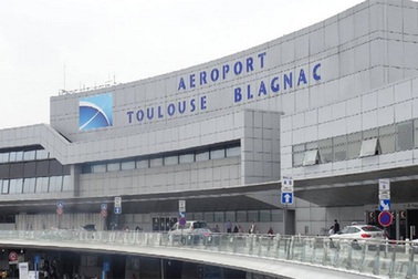 Sân bay Pháp bị sơ tán vì lý do an ninh