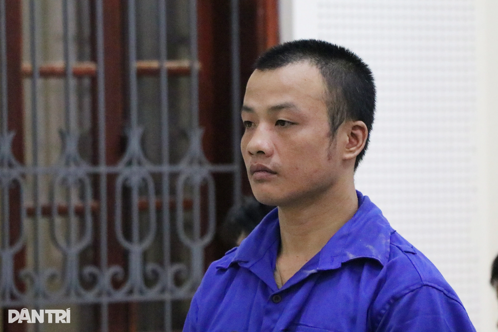 Người đàn ông giấu ma túy vào chỗ hiểm nhưng không thoát - 2 Người đàn ông giấu ma túy vào chỗ hiểm nhưng không thoát - 2