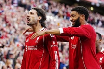 Liverpool đánh bại Arsenal nhờ siêu phẩm của Szoboszlai