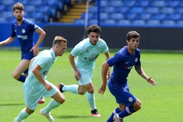 Pulisic trở lại sau 6 tháng, Chelsea thắng 7 bàn trước QPR