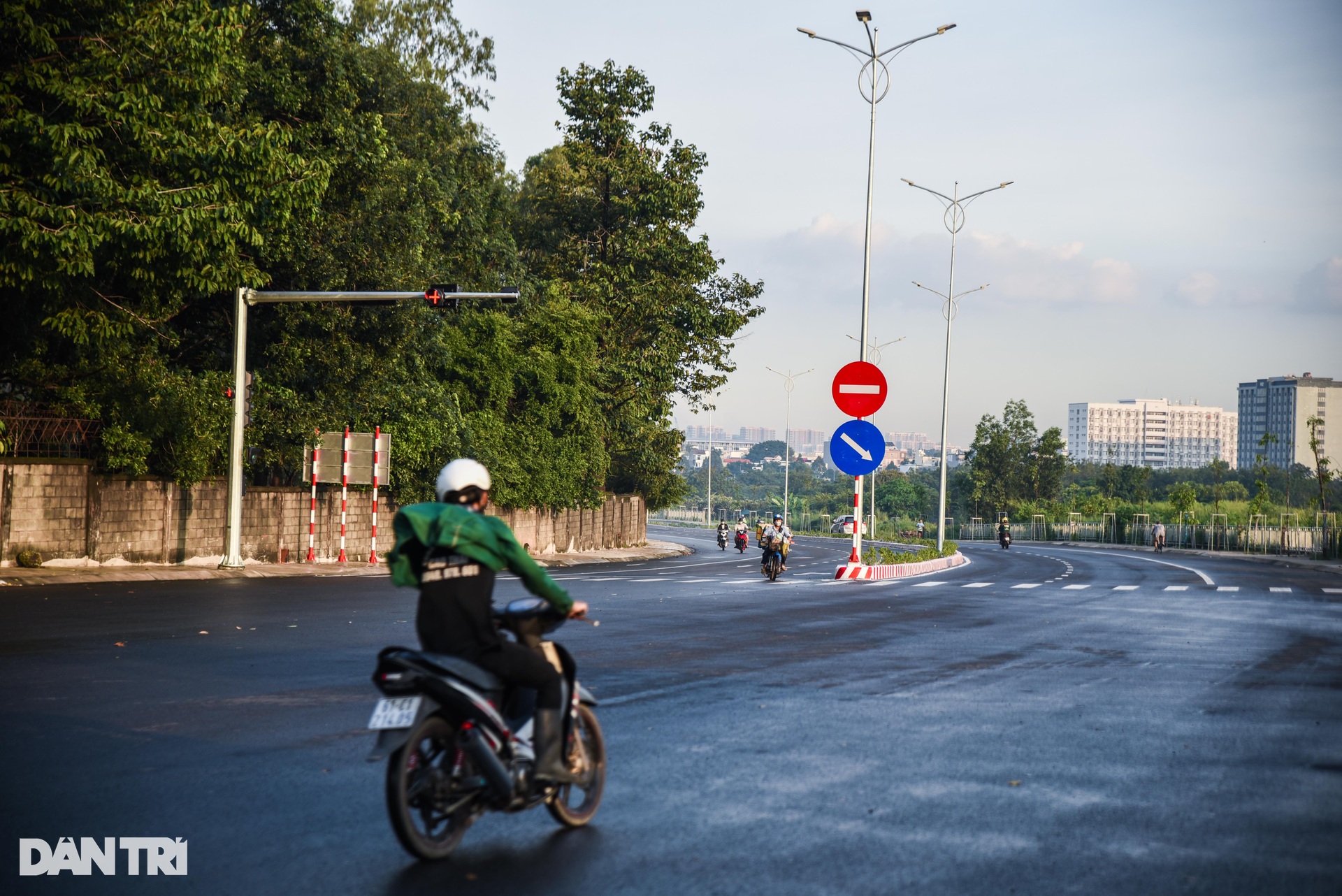 Con đường đẹp bậc nhất TP Dĩ An đang chờ 50m để kết nối TPHCM - 9