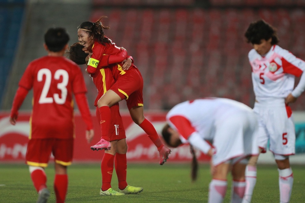 Thắng Tajikistan 7-0, đội tuyển nữ Việt Nam giành vé dự Asian Cup 2022 - 3 Thắng Tajikistan 7-0, đội tuyển nữ Việt Nam giành vé dự Asian Cup 2022 - 3