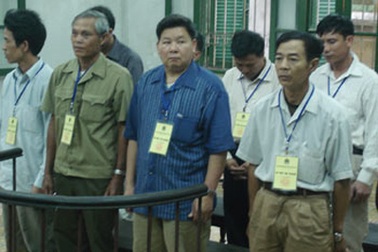 Án treo cho 8 quan chức “xén” đất rừng Sóc Sơn