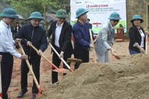 Khởi công điểm trường Dân trí, nâng bước học sinh thôn bản tới trường