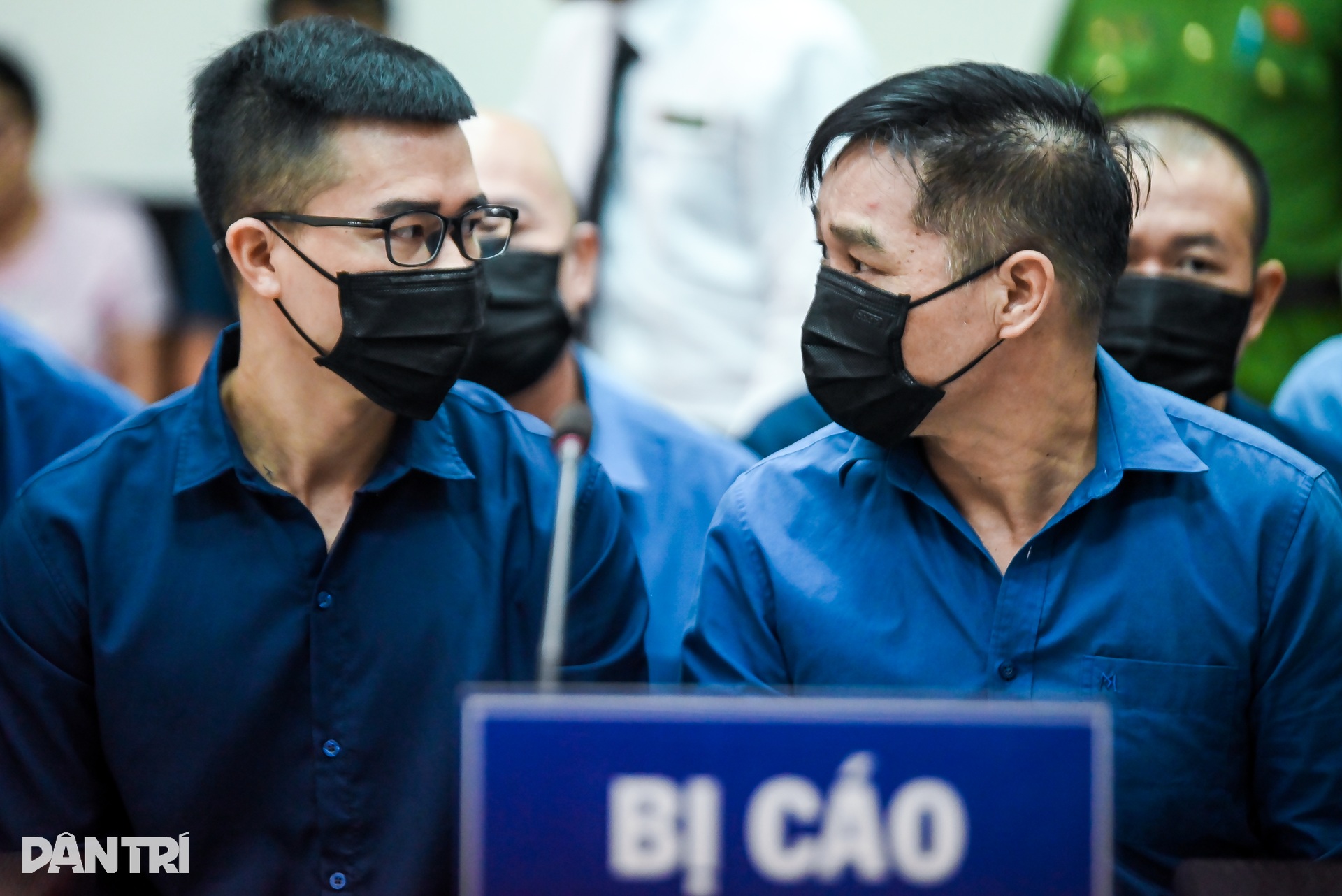 An ninh thắt chặt tại phiên tòa xét xử Bình Kiểm và đồng phạm - 6 An ninh thắt chặt tại phiên tòa xét xử Bình Kiểm và đồng phạm - 6