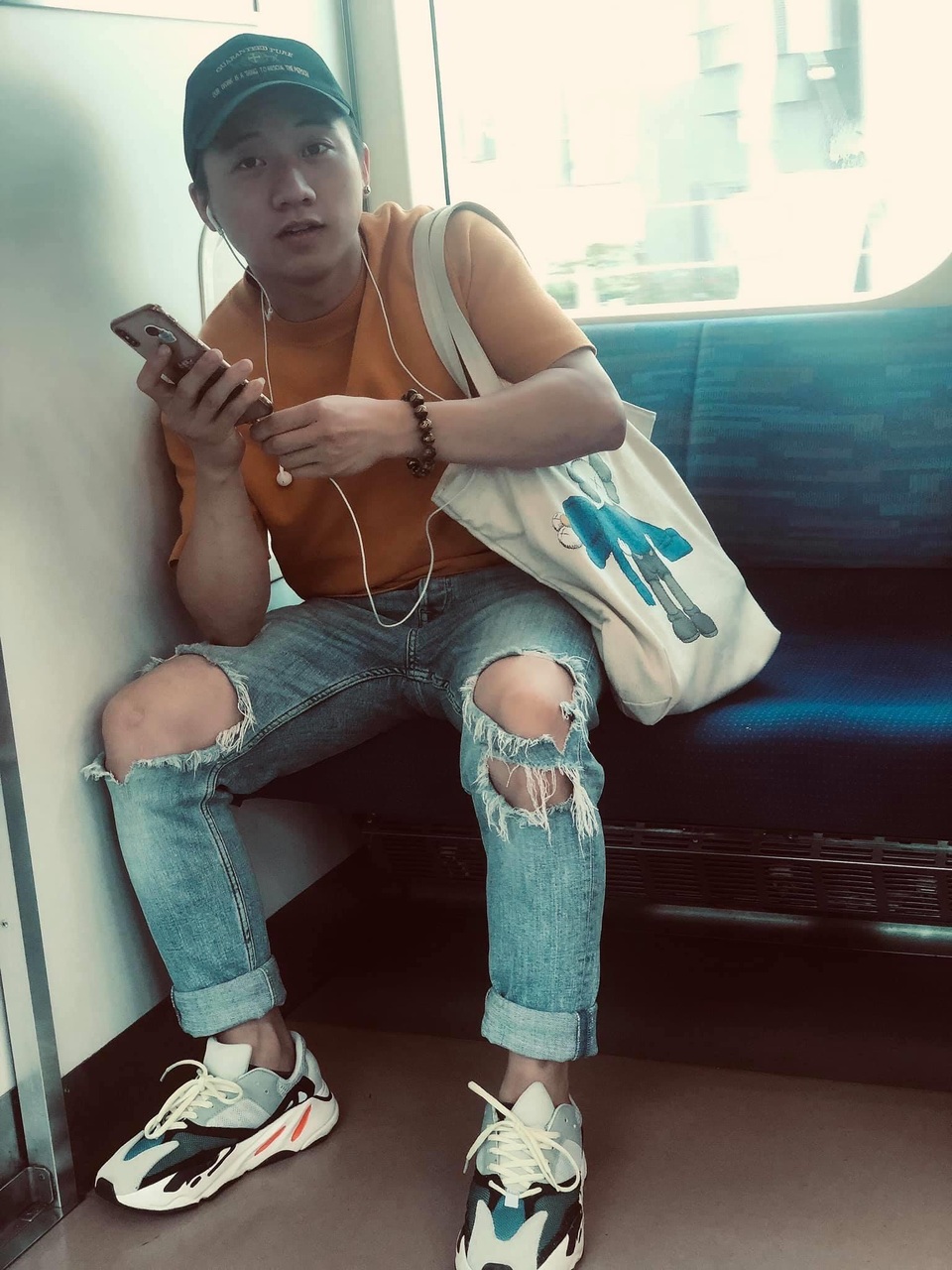 Quay TikTok bằng giọng quê nhà cho “sướng, chàng trai bất ngờ nổi tiếng - 3 Quay TikTok bằng giọng quê nhà cho “sướng, chàng trai bất ngờ nổi tiếng - 3