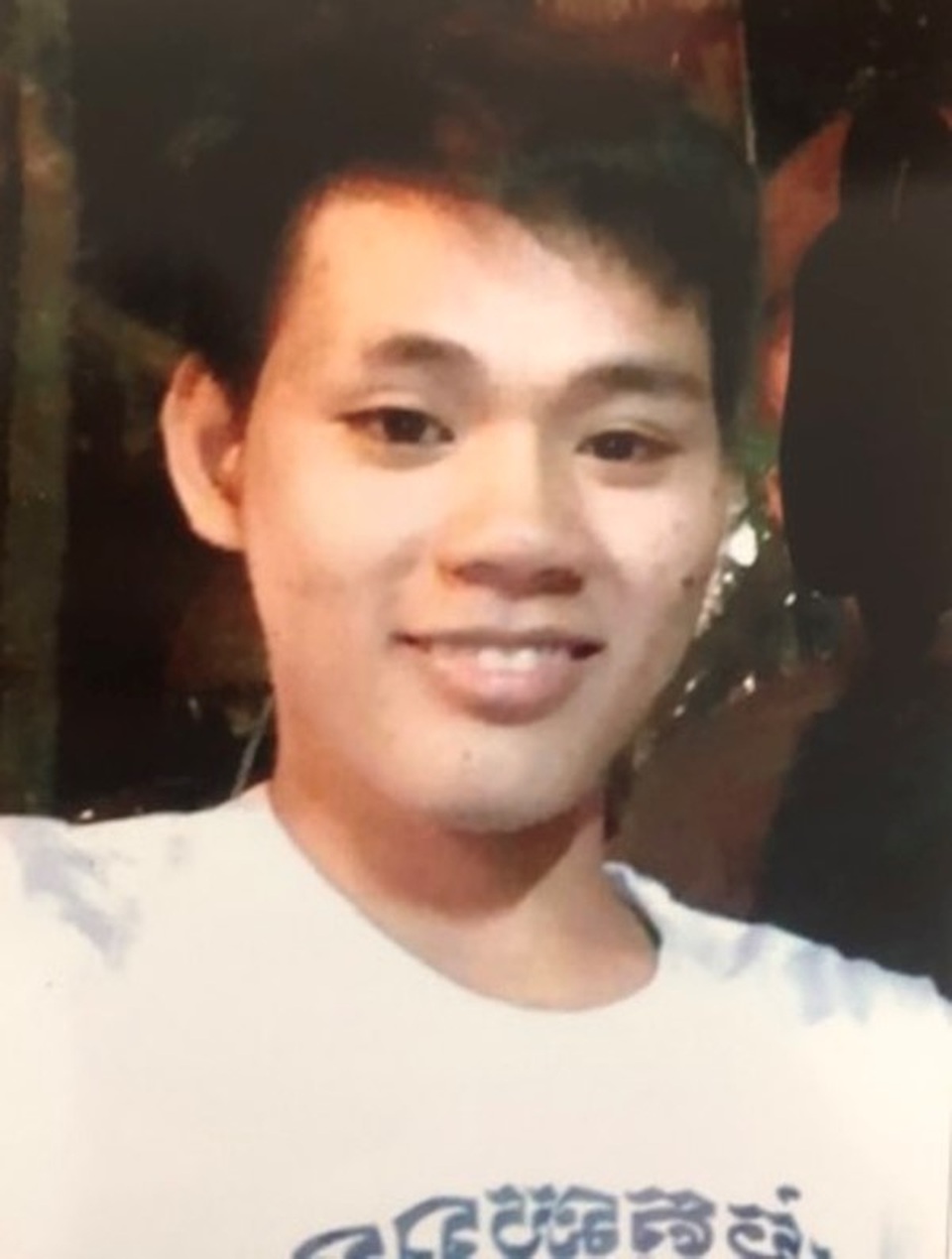 Bắt kẻ trốn truy nã sau khi chém lìa bàn tay hàng xóm - 1 Bắt kẻ trốn truy nã sau khi chém lìa bàn tay hàng xóm - 1