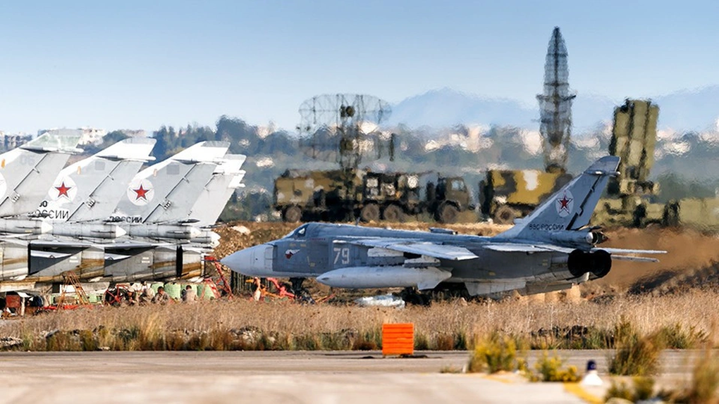 Nga yêu cầu Israel tránh không kích gần căn cứ tại Syria - 1 Nga yêu cầu Israel tránh không kích gần căn cứ tại Syria - 1