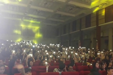 Trung Quân Idol thể hiện bản hit "Có điều gì sao không nói với anh"