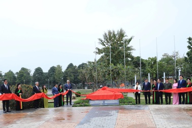 Khánh thành mô hình thu nhỏ đền Borobudur
