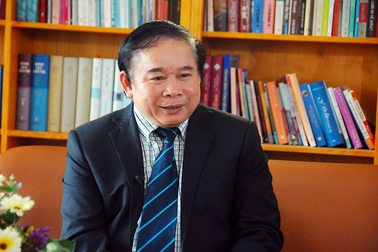 Kiểm điểm cán bộ Bộ GD&ĐT viết tài liệu ôn thi