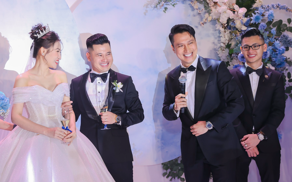Quang Hà và Việt Anh bất ngờ làm phù rể đám cưới - 3 Quang Hà và Việt Anh bất ngờ làm phù rể đám cưới - 3