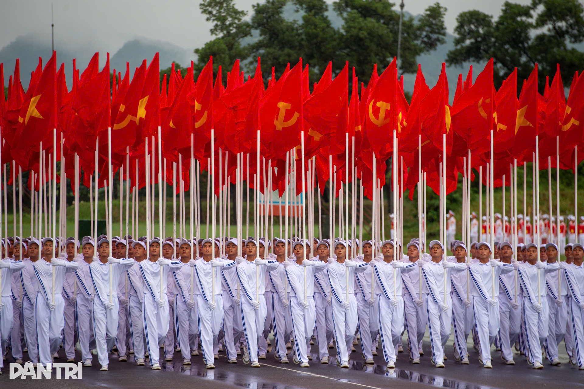 Đại tướng Phan Văn Giang kiểm tra, động viên các khối tham gia diễu binh - 2 Đại tướng Phan Văn Giang kiểm tra, động viên các khối tham gia diễu binh - 2