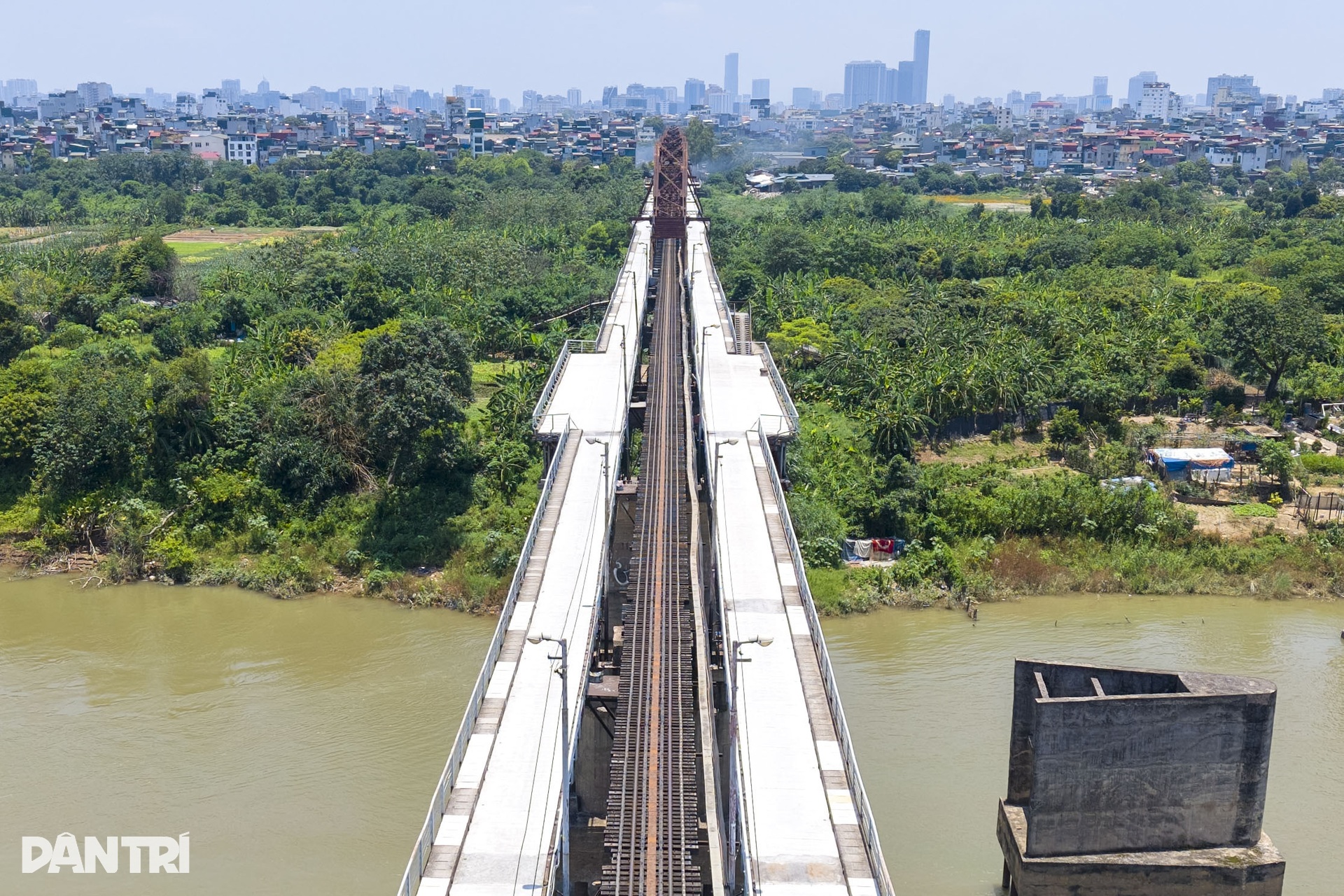 Diện mạo mới của cầu Long Biên trước giờ các phương tiện lưu thông trở lại - 5