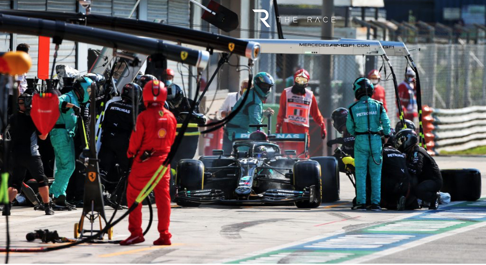 Biến căng ở Monza, F1 đã có một chặng đua đi vào lịch sử - 9 Biến căng ở Monza, F1 đã có một chặng đua đi vào lịch sử - 9