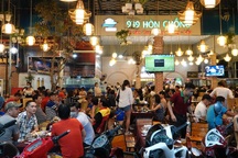 TPHCM cho nhiều dịch vụ hoạt động trở lại