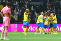 Messi vào sân 10 phút cuối, Inter Miami thua 0-6 Al Nassr