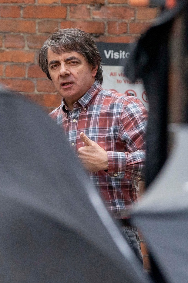 Ngoại hình khác lạ và cuộc sống hiện tại của Mr. Bean  - 7