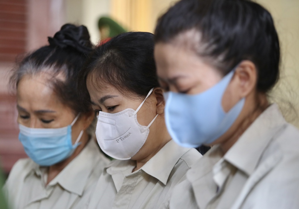 Kiến nghị Bộ Công an tiếp tục truy bắt bà chủ tiệm vàng Phúc Hằng - 2 Kiến nghị Bộ Công an tiếp tục truy bắt bà chủ tiệm vàng Phúc Hằng - 2