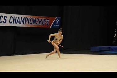 Isabelle Connor biểu diễn cuốn hút