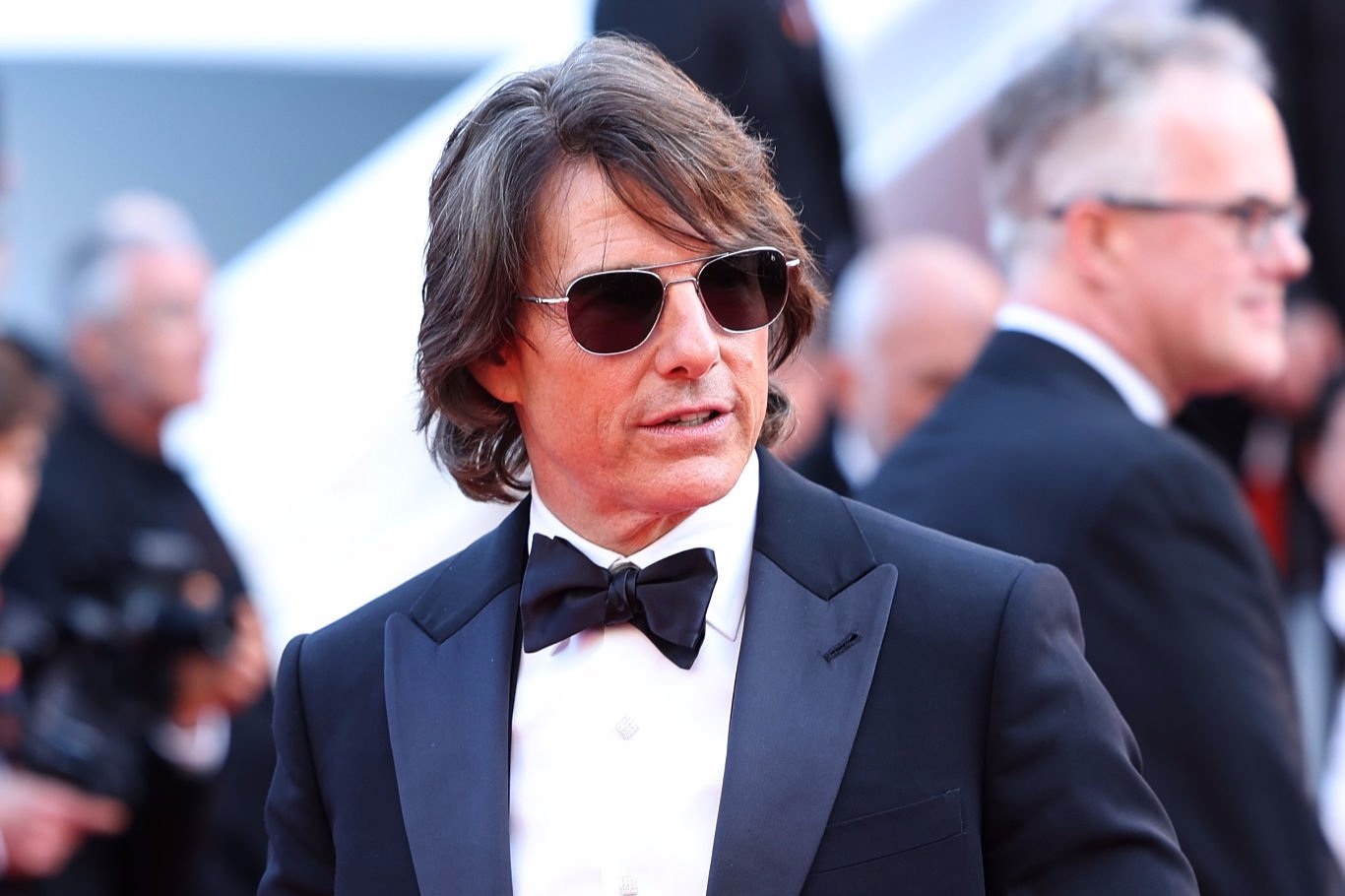 Thảm đỏ Cannes 2025: Tom Cruise phong độ và điển trai giữa dàn mỹ nhân |  Báo Dân trí