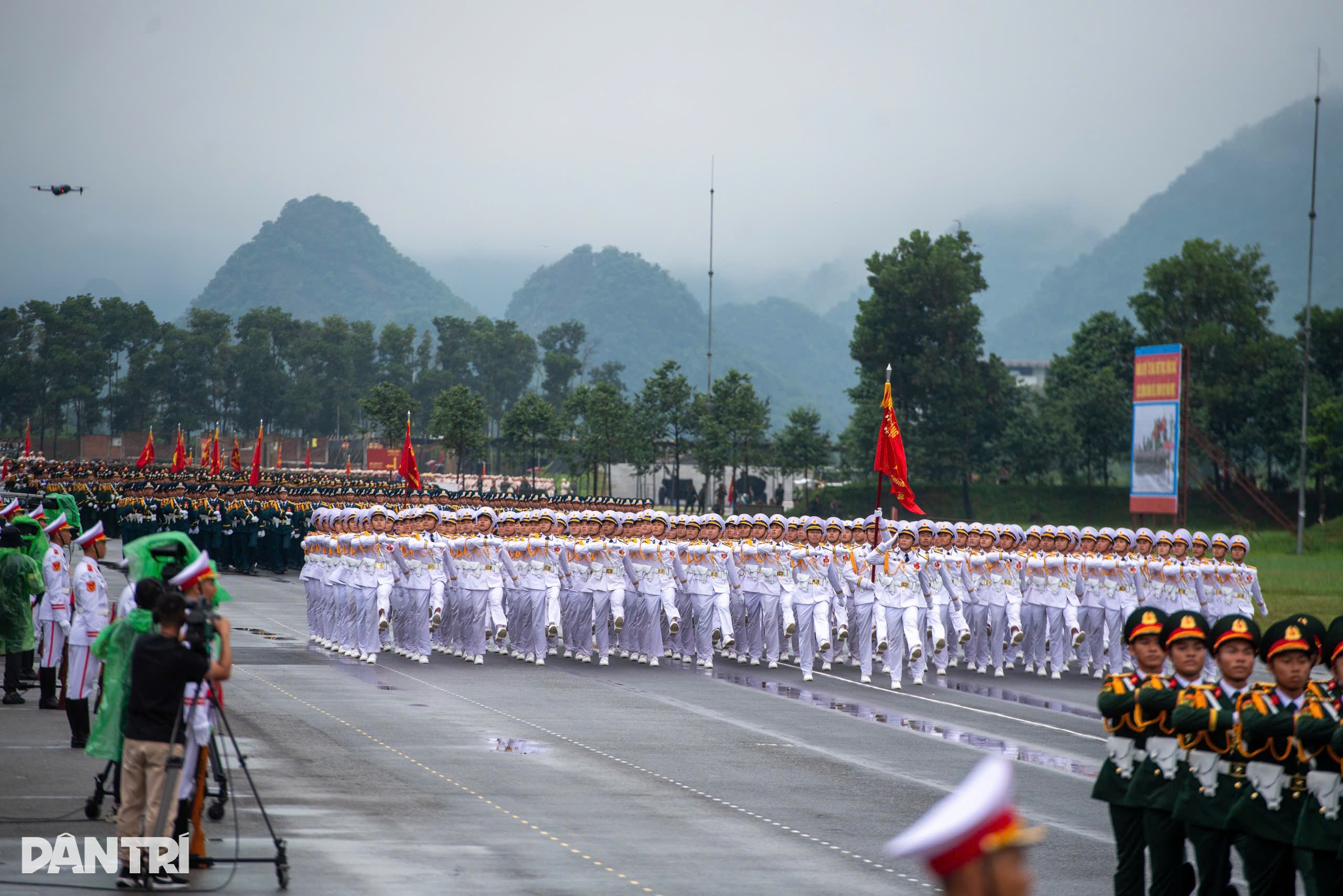Đại tướng Phan Văn Giang kiểm tra, động viên các khối tham gia diễu binh - 4