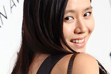 “Nữ hoàng nước mắt” Son Ye Jin trở lại màn ảnh nhỏ