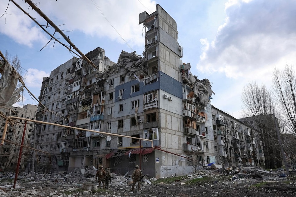 Tâm chấn Donetsk rung lắc, Ukraine chật vật kìm sức ép tối đa từ Nga - 2 Tâm chấn Donetsk rung lắc, Ukraine chật vật kìm sức ép tối đa từ Nga - 2